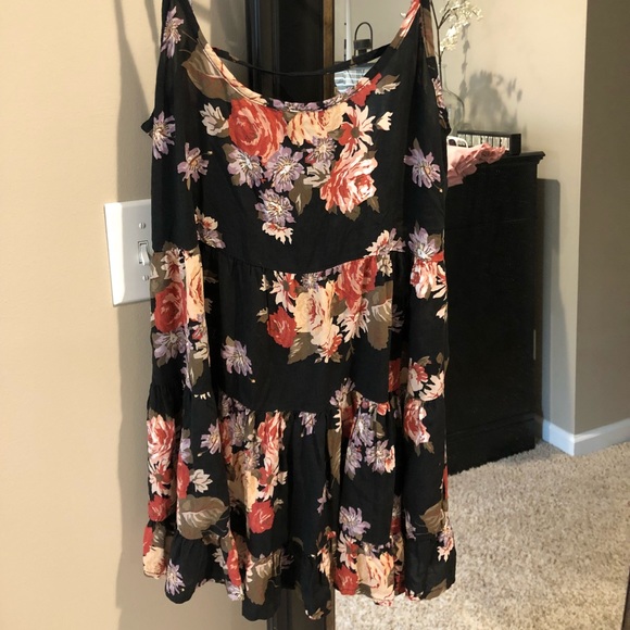 New Brandy Melville Jada Dress & Slouchy Cardigan - Picture 4 of 7